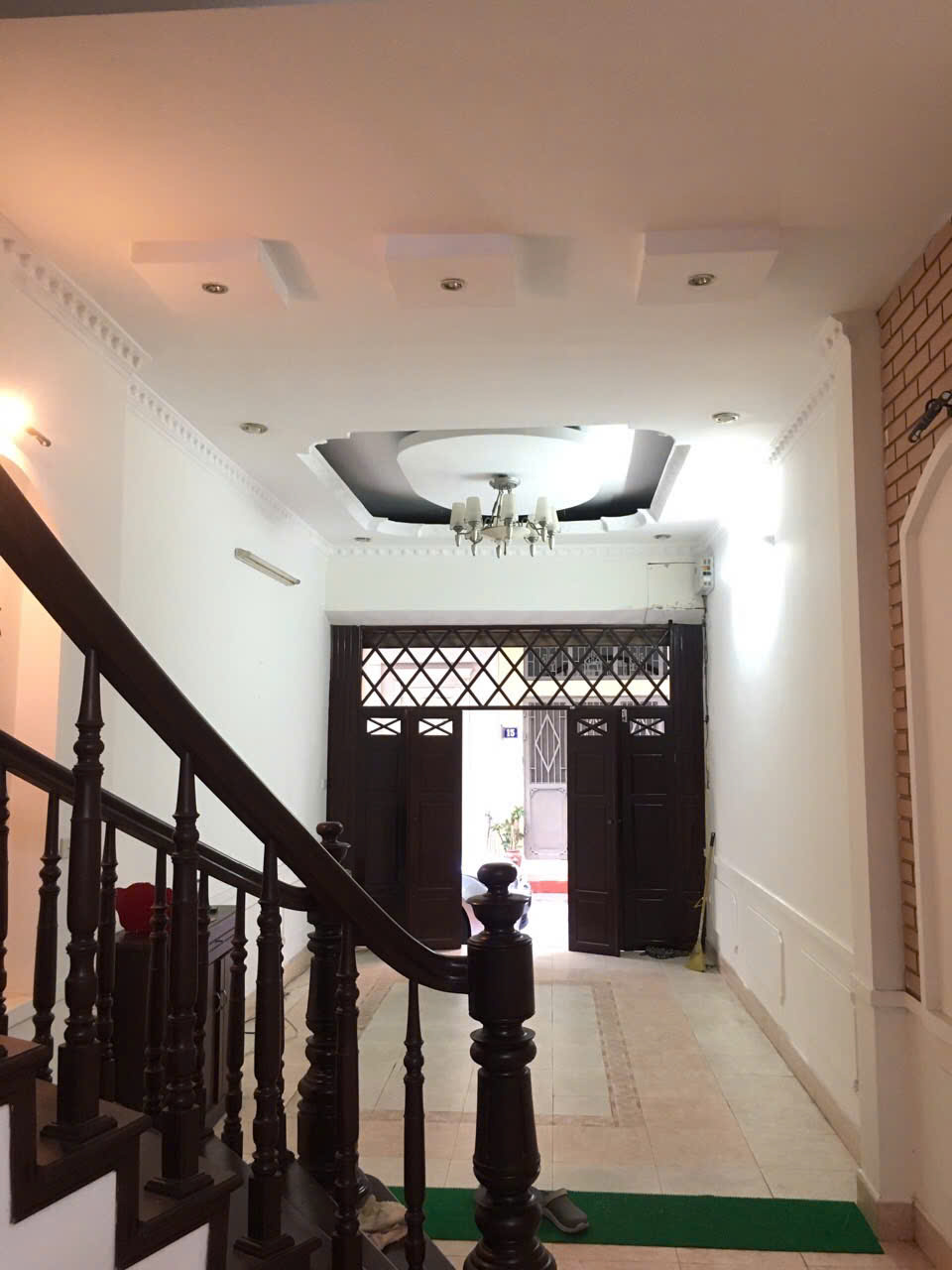 Bán nhà phân lô Doãn Kế Thiện 54m2 x 4 tầng, ngõ ô tô vào nhà, có vỉa hè, giá 17,5 tỷ - Ảnh chính